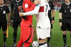 孙兴慜见c罗 - NBA新闻分类下的文章配图