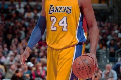 科比职业生涯精彩集锦 - 球迷社区分类下的文章配图