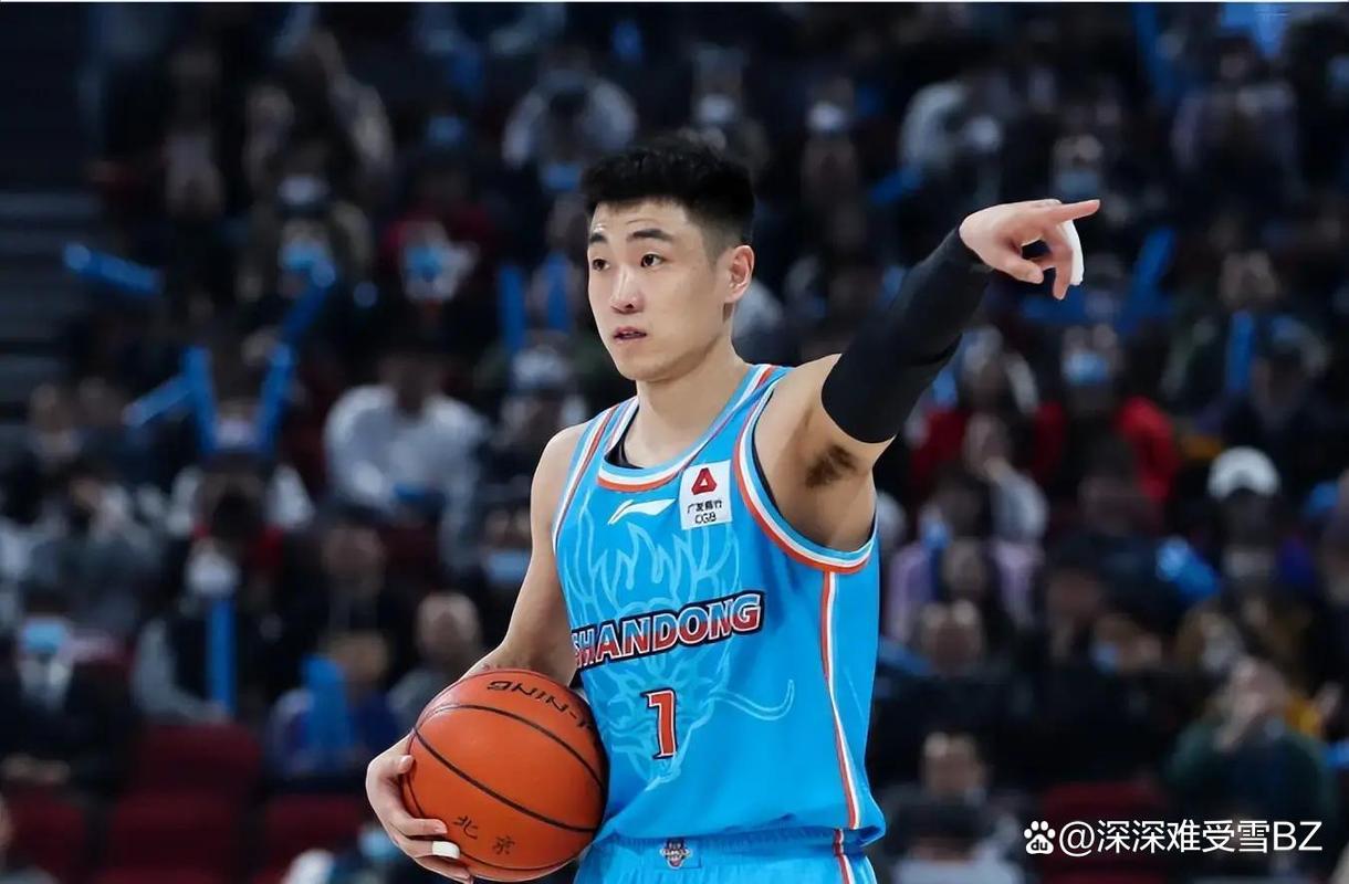 高诗岩为何没上场