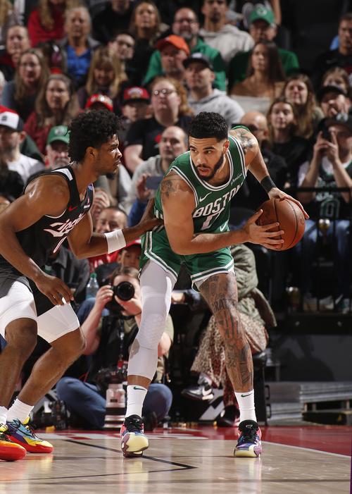 骑士对开拓者比赛回放