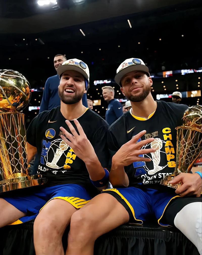 勇士队史第一阵容是什么