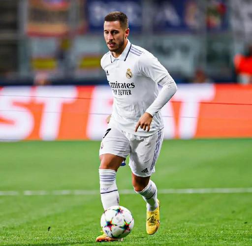 皇马球星阿扎尔