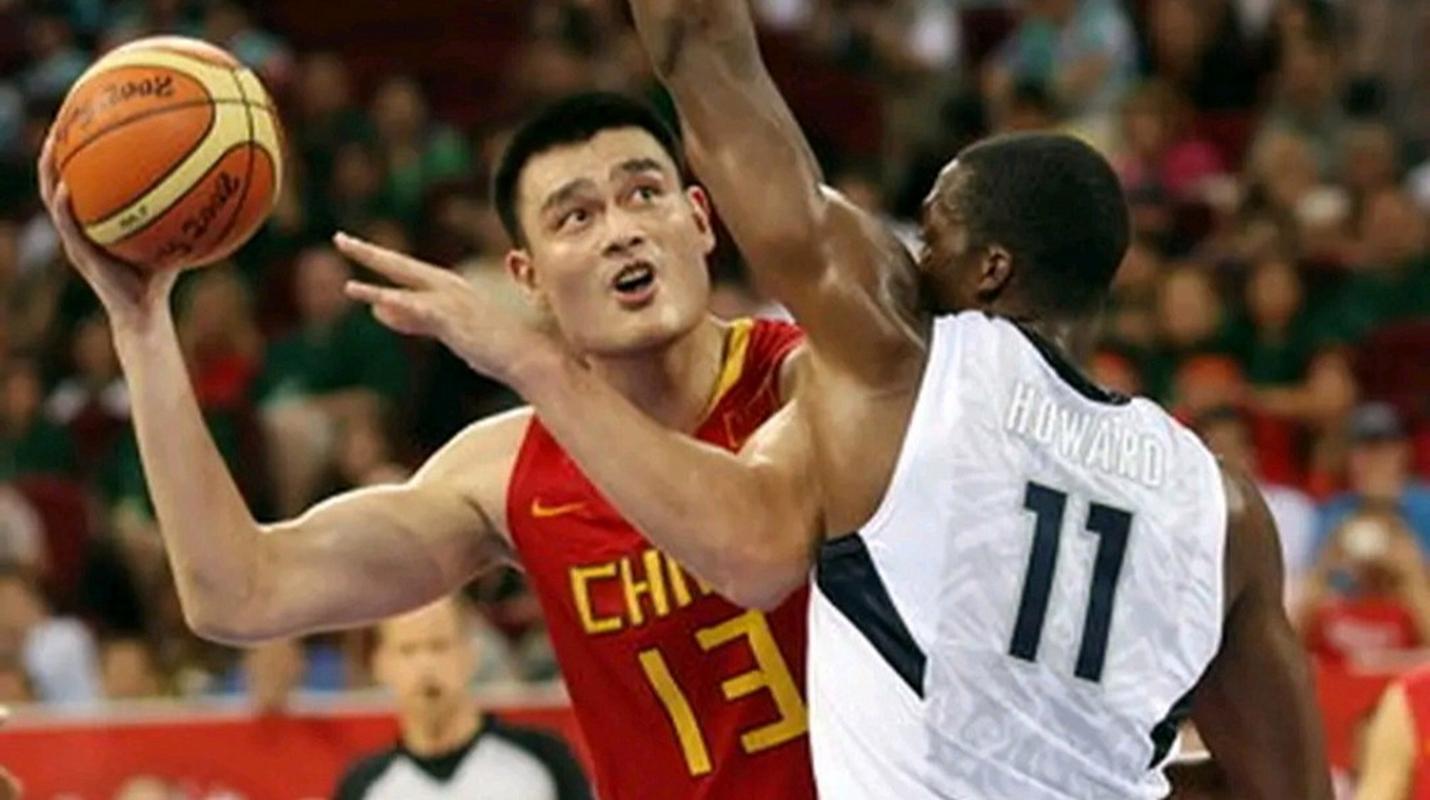 姚明和霍华德谁的地位高一点