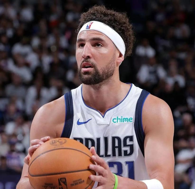 克莱汤普森去哪了