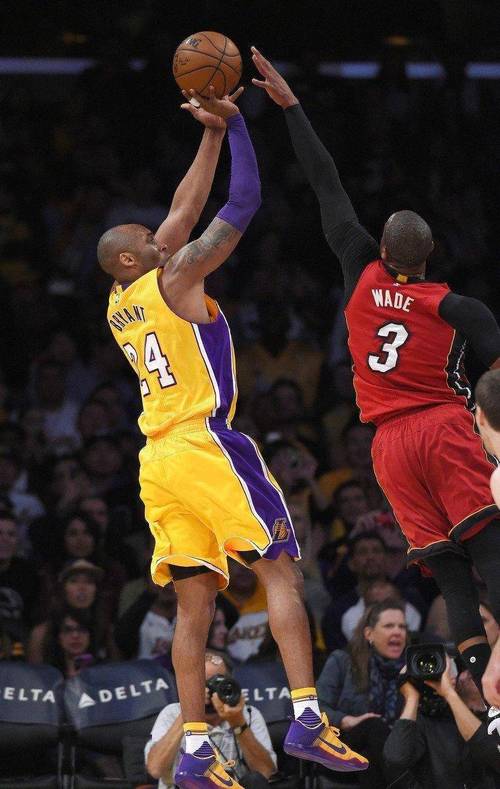 科比打了多少场比赛了