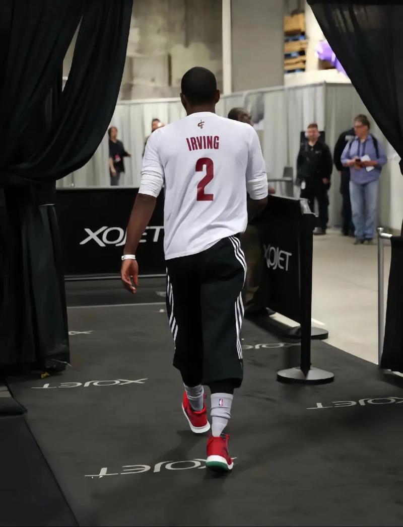 欧文哪一年加入凯尔特人