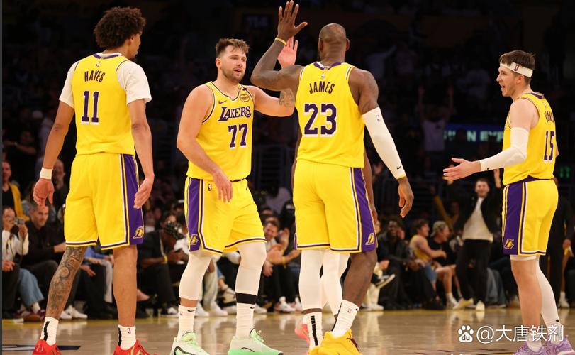 湖人打掘金谁赢了