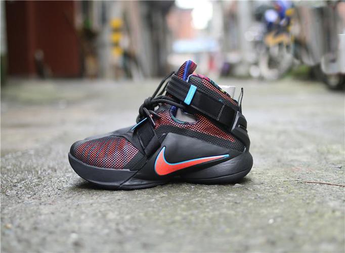 詹姆斯士兵9怎么样