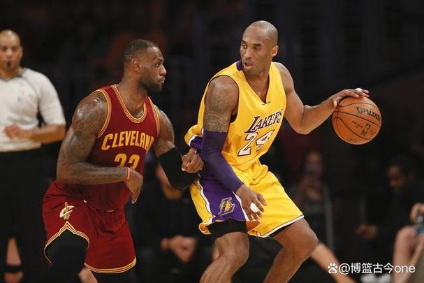 詹姆斯和科比交手记录