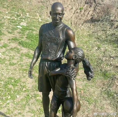 科比为什么不选择跳下飞机