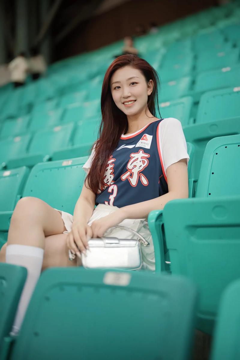 cba胡明轩有女朋友吗