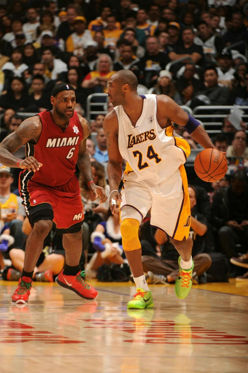 科比对阵詹姆斯经典比赛