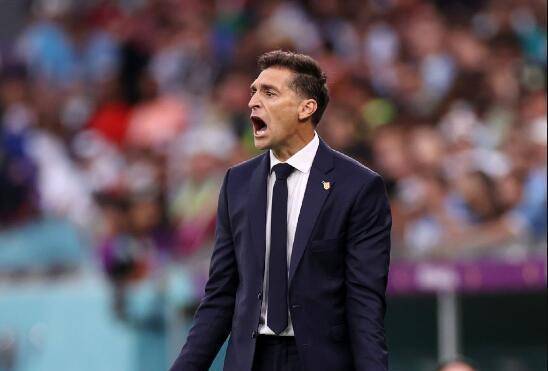 乌拉圭男足主帅