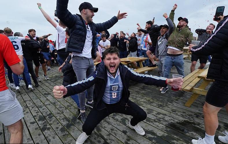 2020欧洲杯，激情点燃，赛程地点大揭秘！