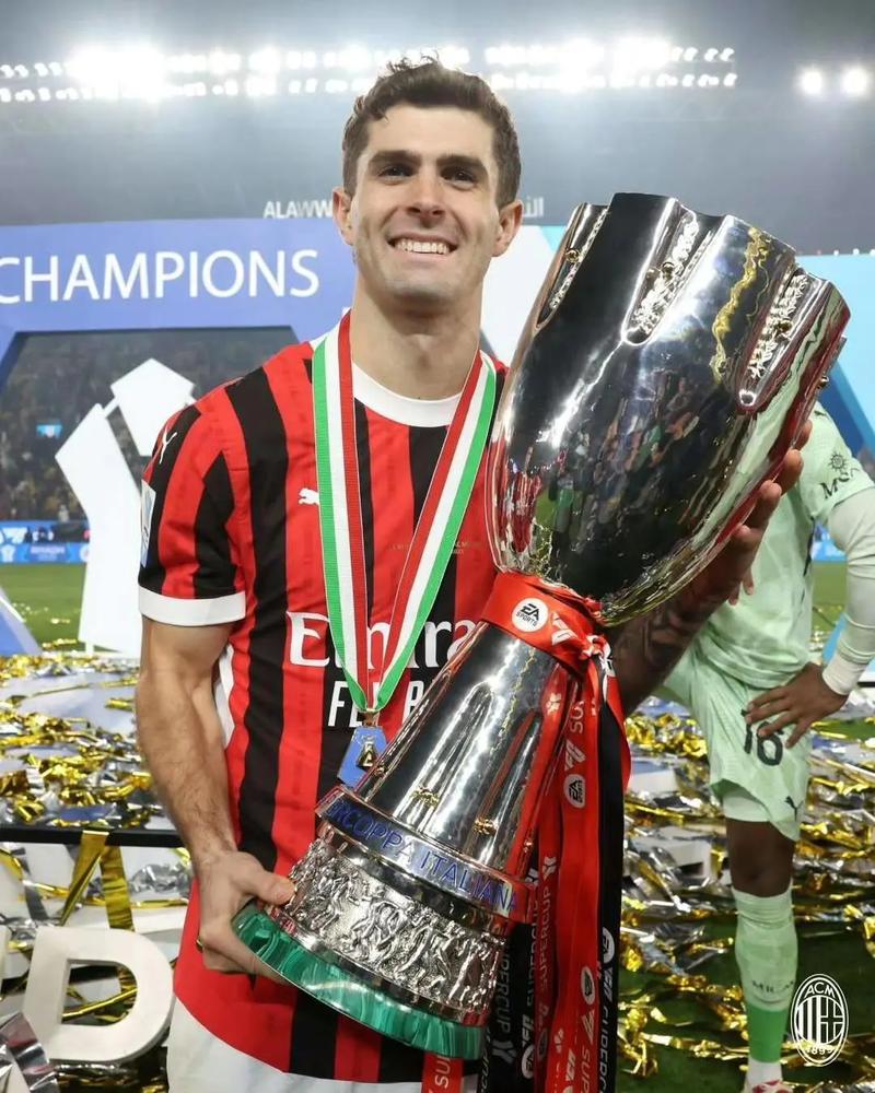 07年米兰超级杯阵容：那场传奇之战，英雄们的华丽转身