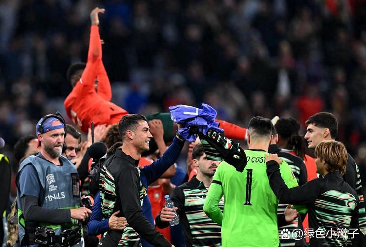 2020欧洲足球联赛：烽火燃情，激情燃烧的岁月